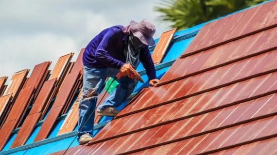 How to Choose the Right Roofing Works for Your Commercial Property?