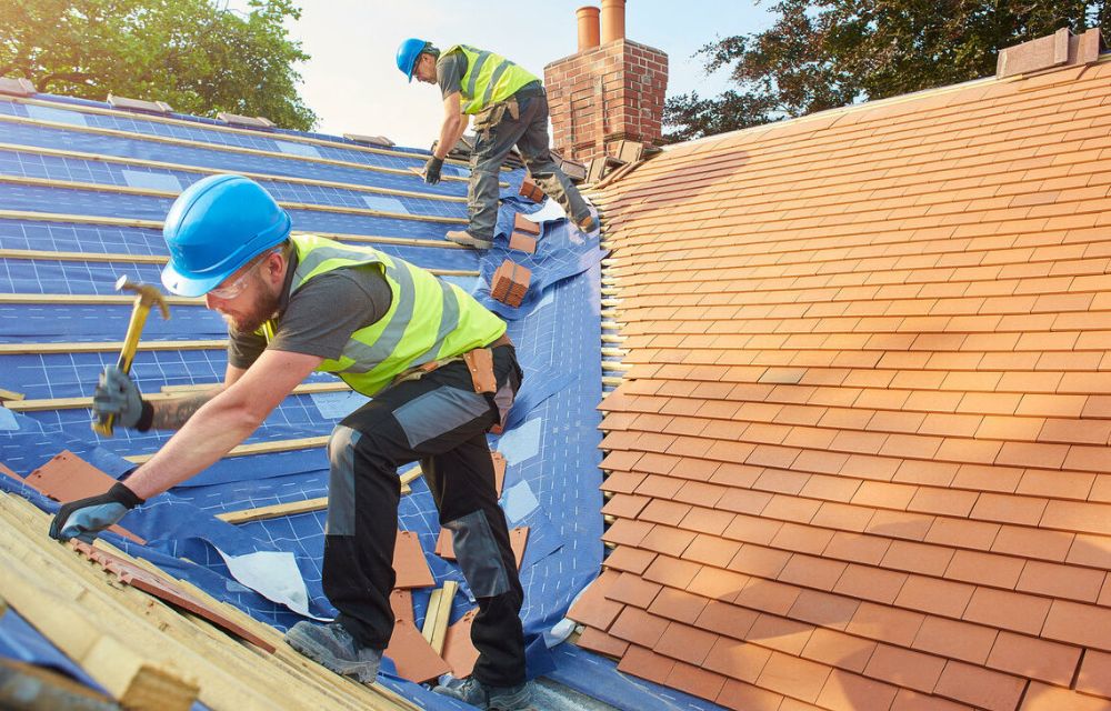 Top 5 Mistakes to Avoid During Villa Roof Tile Installation